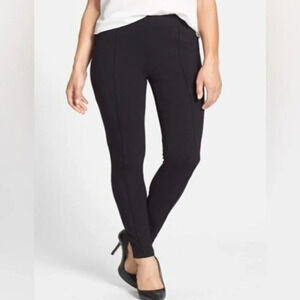 Chaus Pull On Ponte Pants Seamed Black S